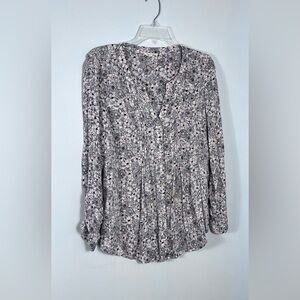 June & Delaney Floral Print Women's Top. EXC